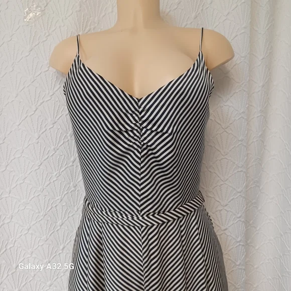 H&M Monochrome Striped Jumpsuit Women Size S - Picture 5 of 16